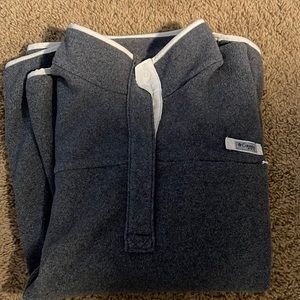 Good condition blue and white Columbia pullover!